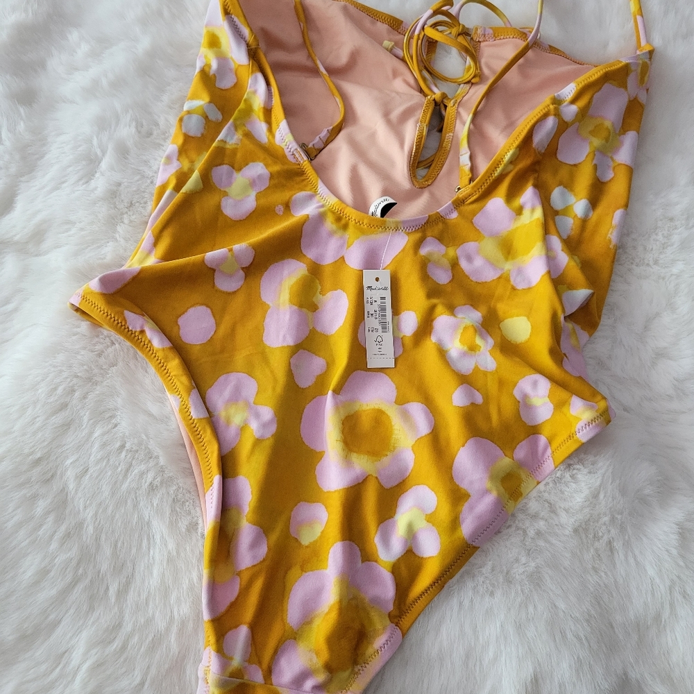 🐡MADEWELL SECOND WAVE TIE-FRONT ONE-PIECE SWIMSUIT IN WATERCOLOR FLORAL - Picture 9 of 9